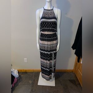 American eagle sleeveless patterned maxi dress with high neck